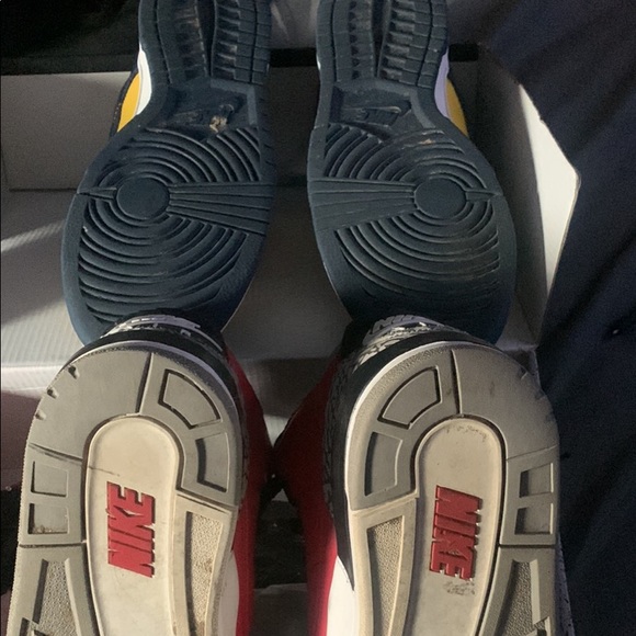 Jordan 3 Retro - Price is negotiable Michigan Dunks price is negotiable no box - Picture 2 of 4